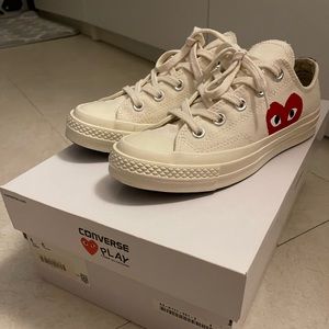Lightly used Commes Des Garçon Play X Converse Sneakers.  Mens 4 womens 6